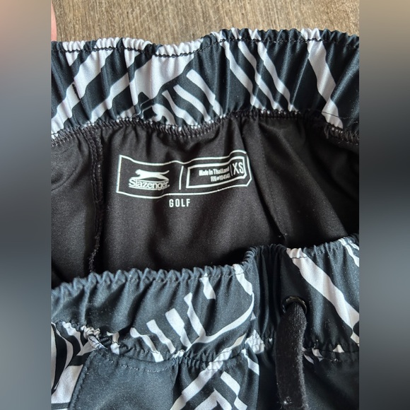 Slazenger Women’s Lite Bright Collection Printed Pull on Golf Skort - Picture 6 of 6